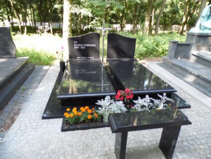 Grobowiec rodzinny: miejsce pamięci i wspomnień